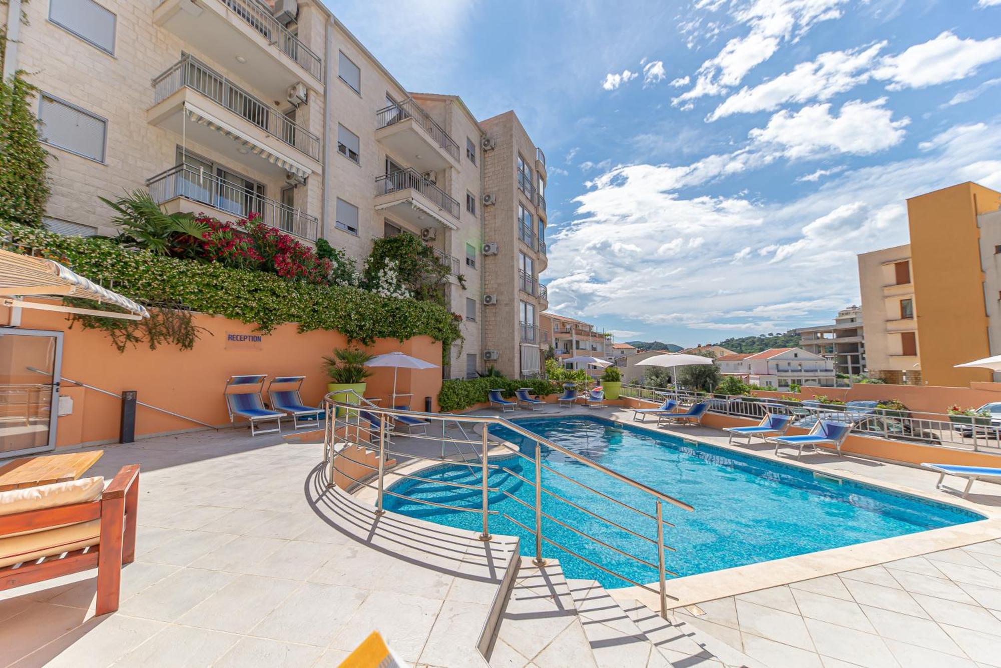 Petrovac Bay Apartments מראה חיצוני תמונה