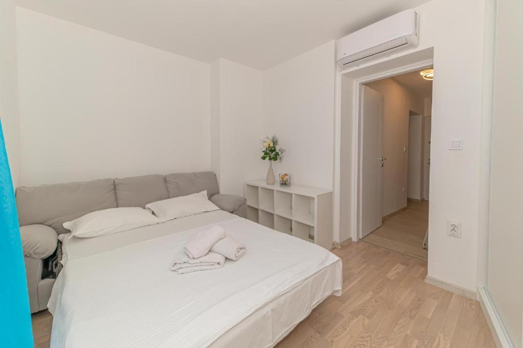 Petrovac Bay Apartments מראה חיצוני תמונה
