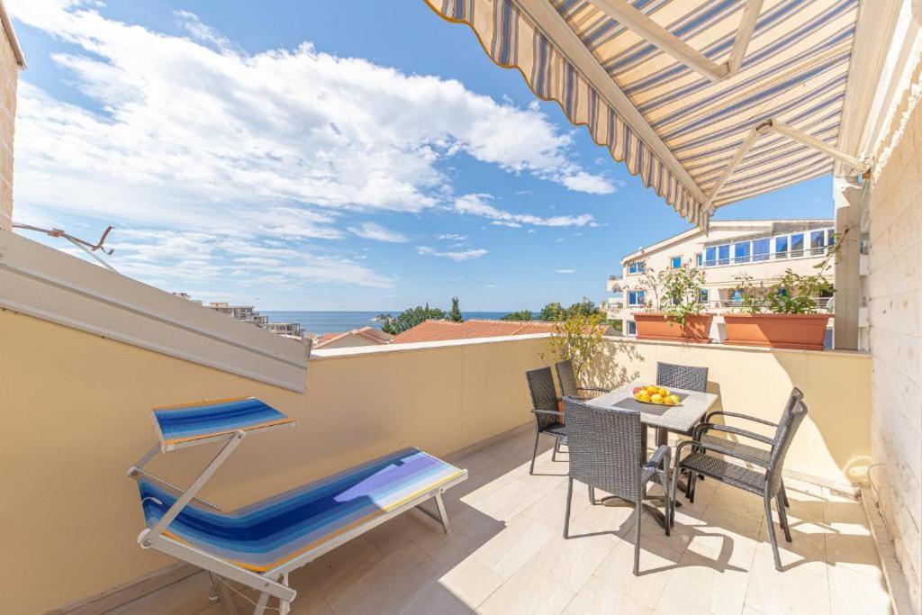 Petrovac Bay Apartments מראה חיצוני תמונה